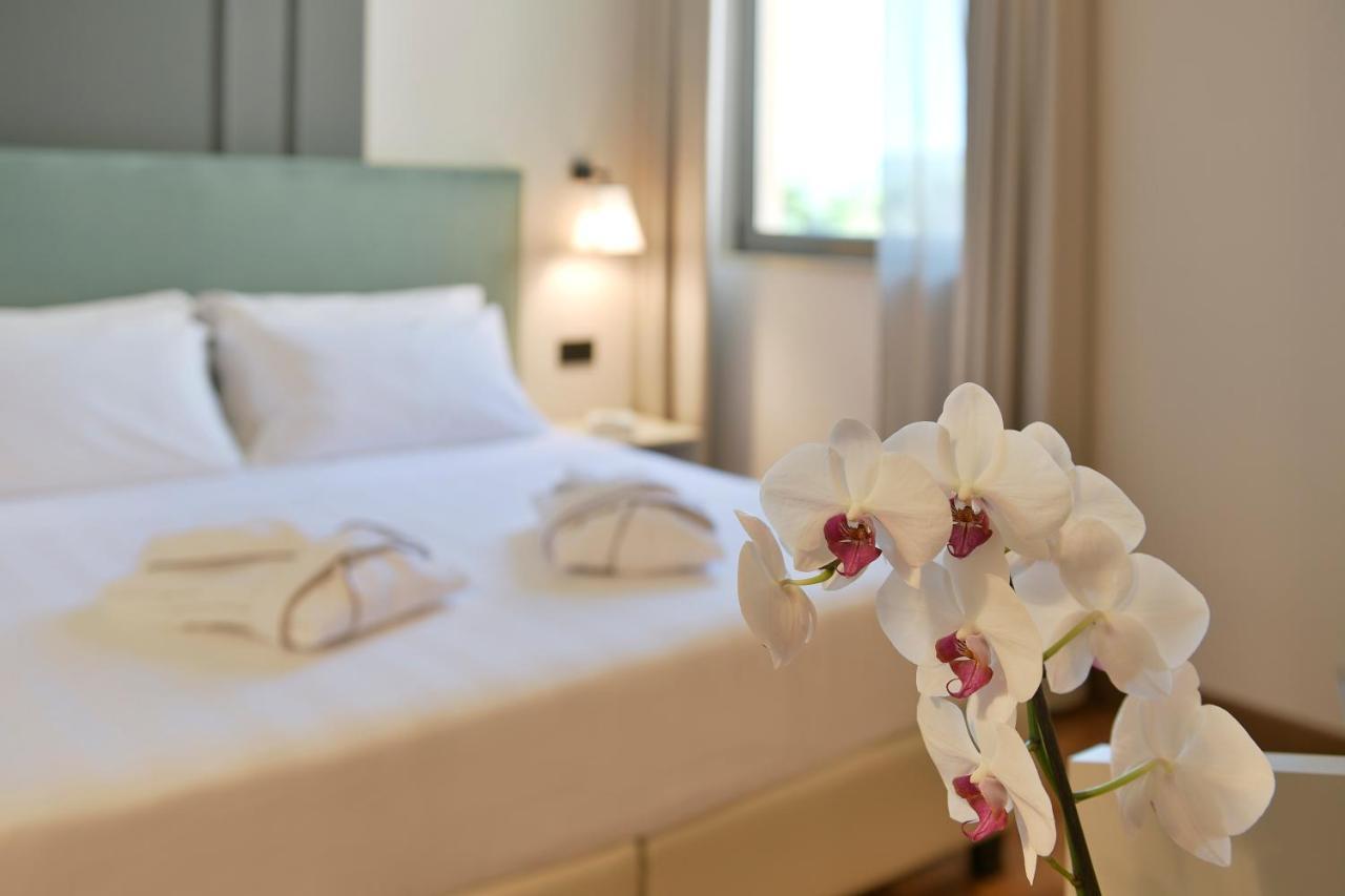 Hotel Torresi Potenza Picena Zewnętrze zdjęcie